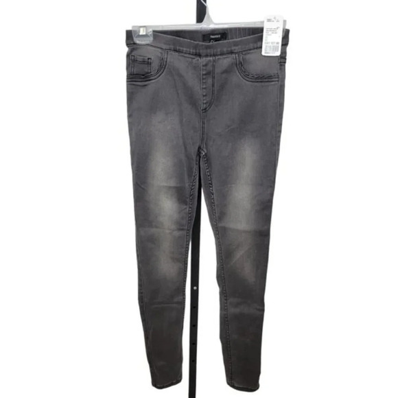 Forever 21 Jeggings Gray Wash Pull On Pants  Size 25 - Picture 1 of 2